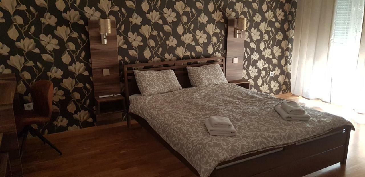 Uki-Modern Apartment With Parking Novi Sad Esterno foto